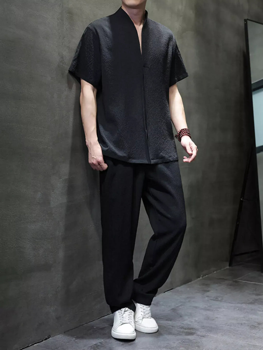 Trendsi Black / M Men's Plus Size Casual Short Sleeve Top and Pants Set