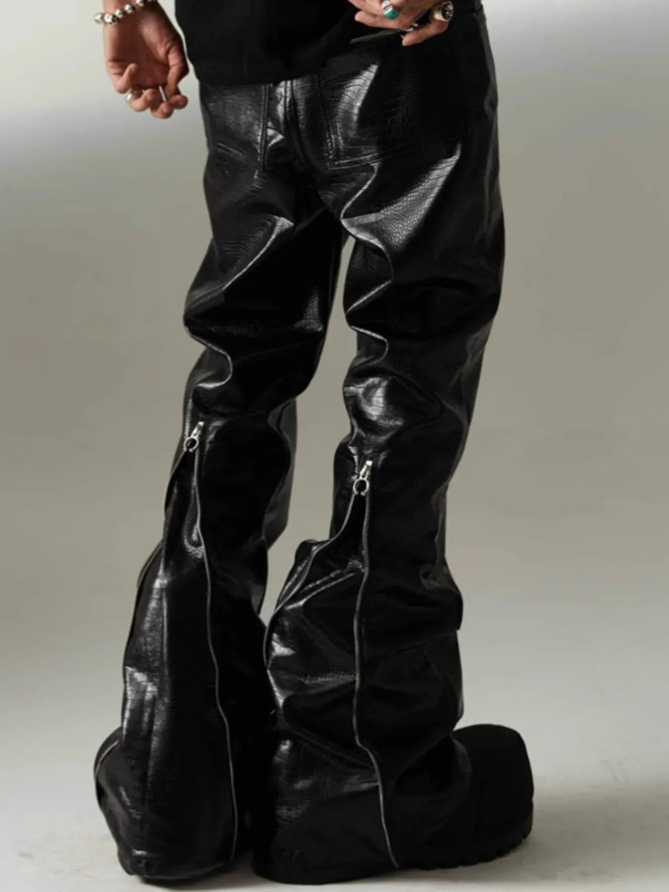 Trendsi Men's Leather Loose Fit Pants