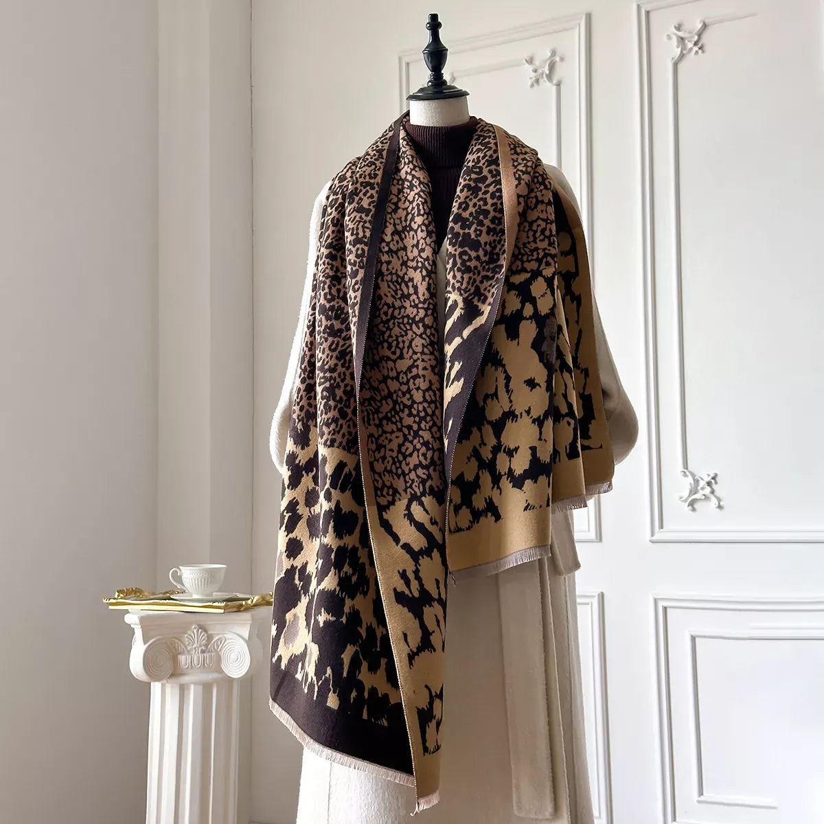 Trendsi Mocha / One Size Leopard Print Winter Scarf