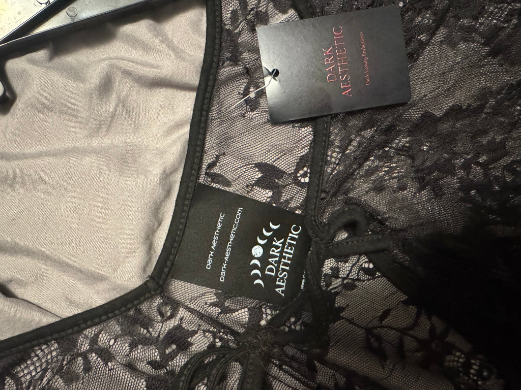 Dark Aesthetic High Priestess Kimono