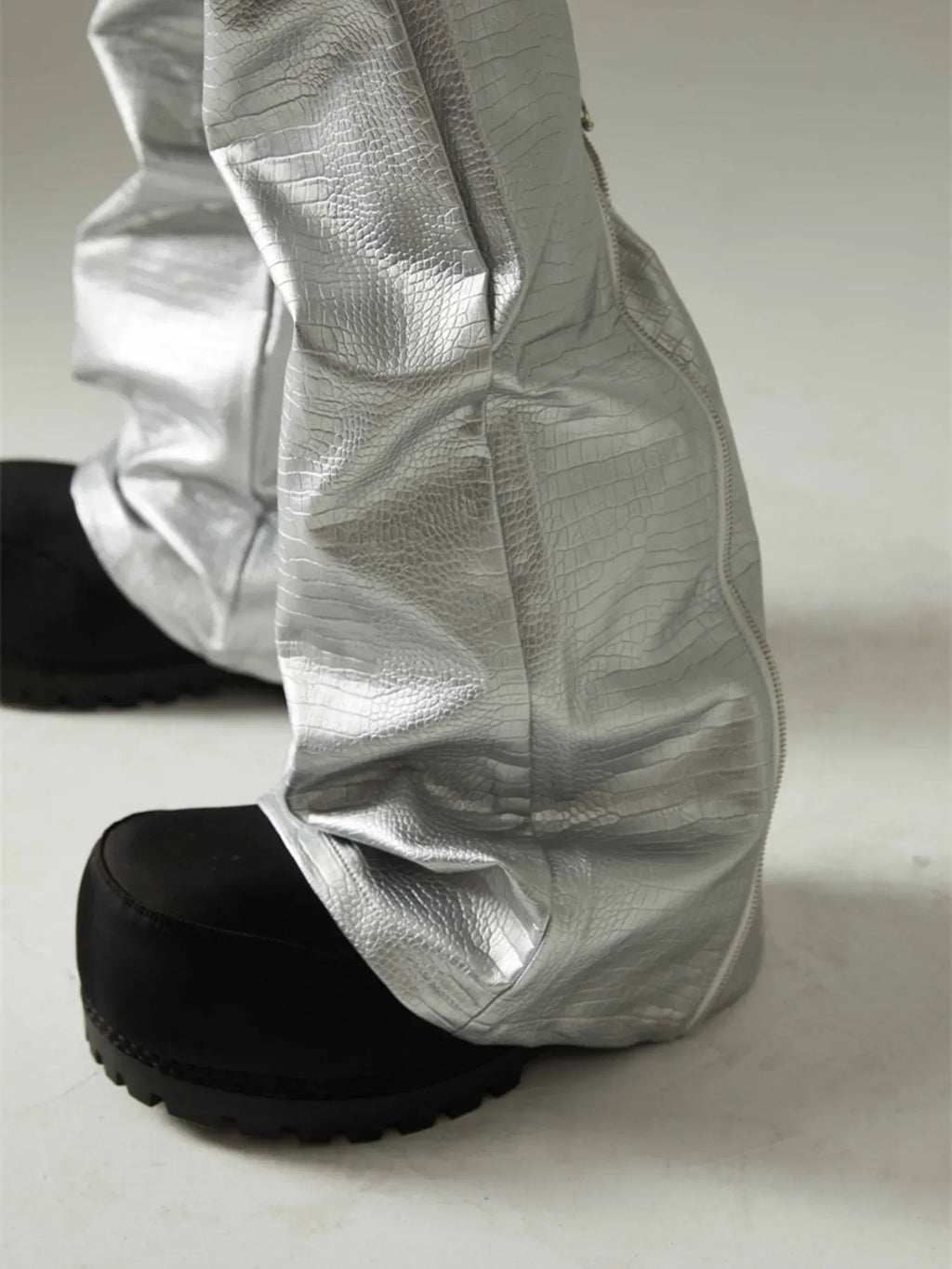 Trendsi Men's Leather Loose Fit Pants