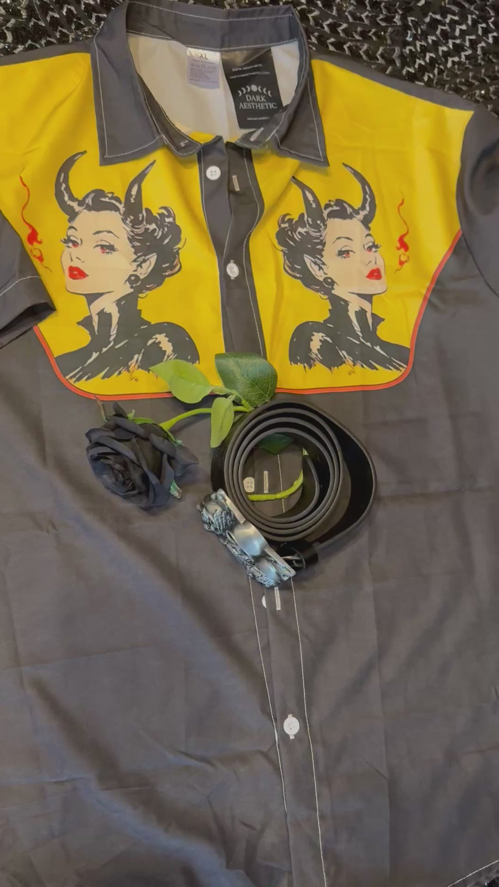 Black valentine pin up button up